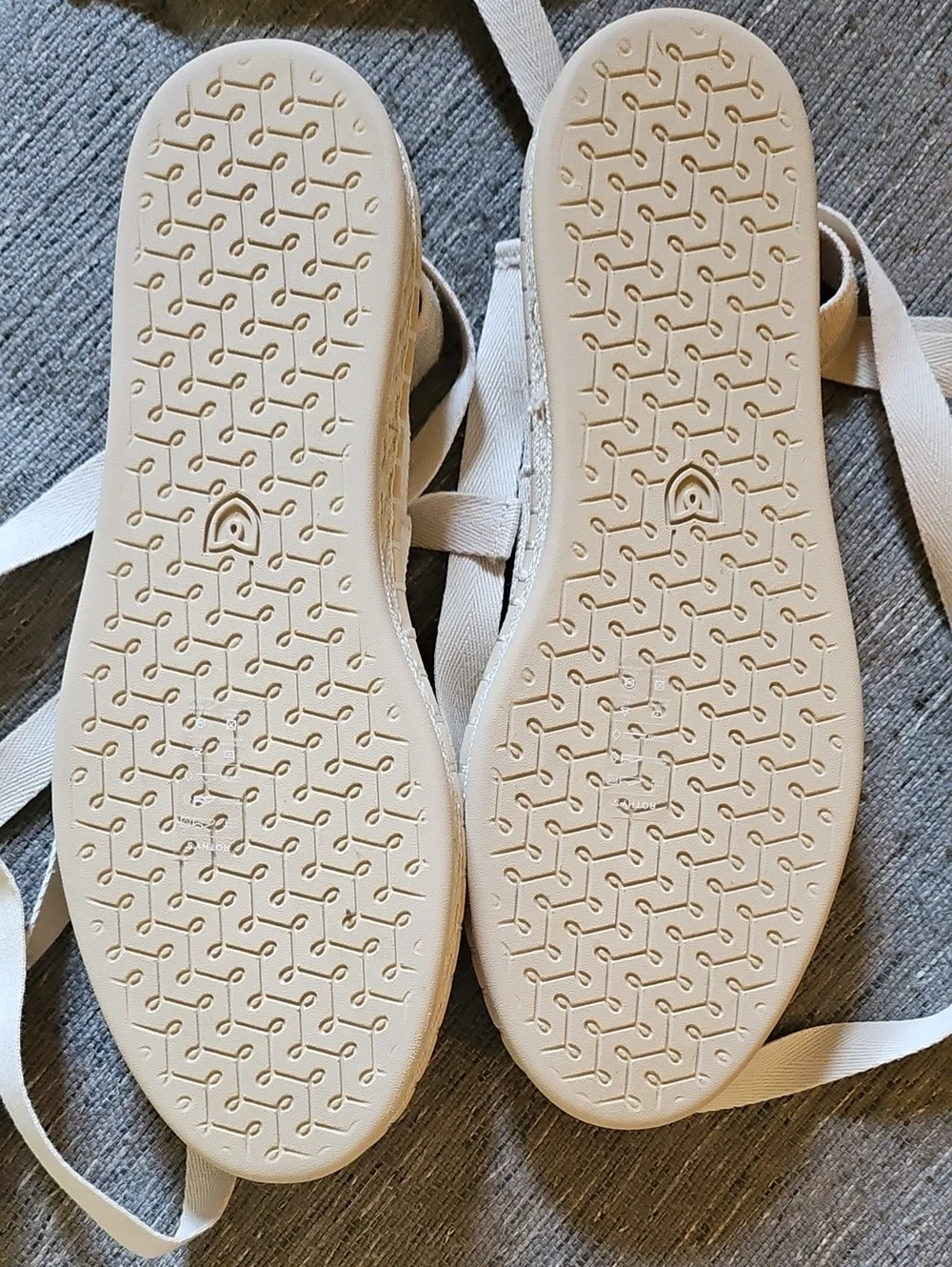 Rothy's Cream Espadrille Slingback Flats Sz 7.5 Never Worn